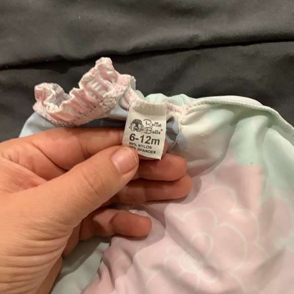 One piece bathing suit - Picture 5 of 5